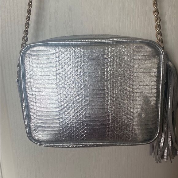 Victoria Secret Silver Crossbody Bag with Chain Strap - Picture 4 of 9